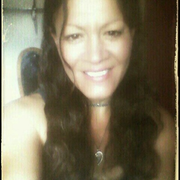 Meet your Posher, Lori - Picture 1 of 1